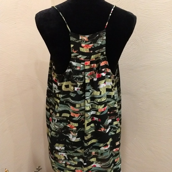 a.n.a multicolor strappy tank - Picture 3 of 7